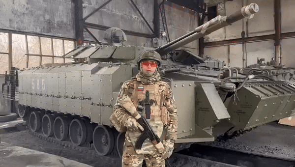 Ngày 26/4, lực lượng Nga đang tham chiến ở Ukraine đã nhận được dòng xe chiến đấu bộ binh BMP-3 Cactus.