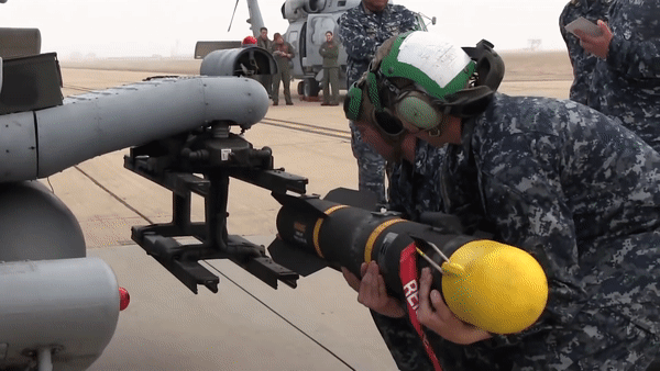Tên lửa Hellfire AGM-114R, còn được gọi là “Romeo”, là vũ khí không đối đất tiên tiến kết hợp độ chính xác, tính linh hoạt và sức mạnh hủy diệt.
