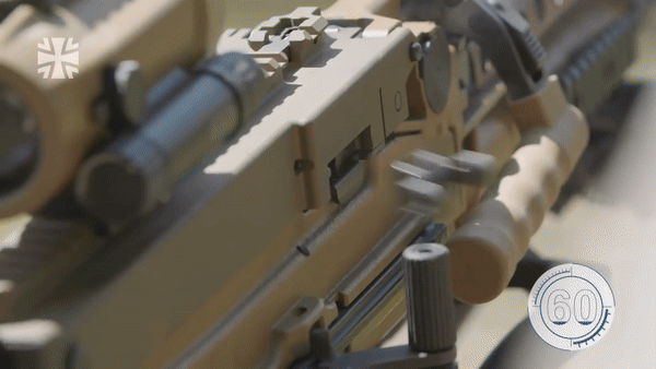 MG5 ban đầu được biết đến với cái tên HK121 là loại súng máy đa mục đích do hãng Heckler&amp;Koch chế tạo vào năm 2009.