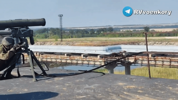 Theo Bộ Quốc phòng Nga, quân đội nước này đã phát hiện 2 xe chiến đấu bộ binh của Ukraine đang chạy về phía tây bắc Artyomovsk.