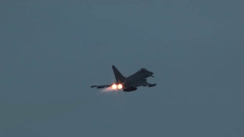 Hiện nay, tiêm kích Eurofighter Typhoon EF-2000 hoạt động chủ yếu trong các nước thuộc khối NATO như: Áo, Đức, Ý, Anh và Tây Ban Nha.