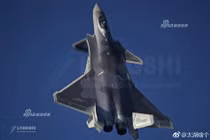 J-20 tung cánh mở màn Triển lãm Hàng không Quốc tế Chu Hải