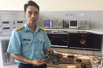 Thán phục chàng kỹ sư trẻ Việt Nam chế tạo linh kiện radar Nga