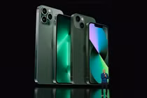 Samsung "nhận gạch đá" vì chế nhạo iPhone 13 màu xanh lá của Apple
