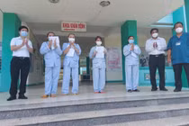 Tin vui: 4 bệnh nhân COVID-19 đầu tiên của Đà Nẵng khỏi bệnh