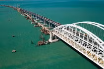 Cách người Nga xây dựng cầu tới đảo Crimea