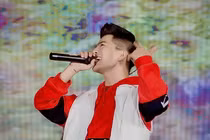 Gu thời trang chất chơi của Quang Anh The Voice Kids ở tuổi 19