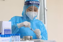 8 chuyên gia Nga dương tính với SARS-CoV-2, Việt Nam còn 28 ca COVID-19