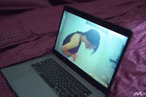 Bùng nổ clip khiêu dâm, quay lén để trả thù trên mạng xã hội