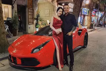 “Nhức mắt” gu thời trang sang chảnh, sexy của bà xã ca sĩ Tuấn Hưng