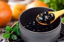 Ăn đậu đen ngâm thứ này mỗi ngày, cơ thể thay đổi diệu kỳ