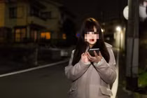 Mua sắm quá nhiều, cô gái lên cơn co giật vì...