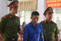 Hoãn phiên xử kẻ dùng búa đánh chết người tình