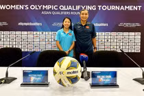 HLV Mai Đức Chung chia tay tuyển nữ Việt Nam: Huỳnh Như nói gì? 