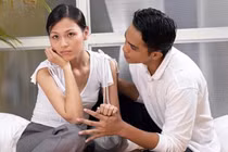 Vợ chết lặng vì lý do chồng đưa ra khi năn nỉ xin được bán nhà 