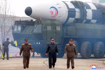 Triều Tiên nâng cấp kỹ thuật truyền hình, nhìn từ video thử ICBM