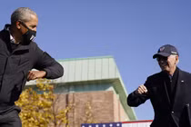 Ông Obama xuất hiện cùng ông Biden, tổng công kích ông Trump