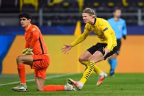VAR nhận định khó hiểu, Haaland giúp Dortmund vào tứ kết Champions League
