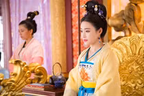 Bà hoàng TQ độc ác không sinh được con trai, giết sạch con vua
