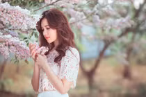 Qua mùng 1/1 âm lịch, phụ nữ sinh vào tháng âm lịch này, tài lộc như nước 