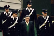 Sự tàn bạo của “bố già” khét tiếng mafia Italy, thủ tiêu cả thẩm phán