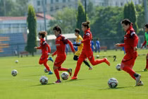 Tiết lộ mức lương cực sốc của cầu thủ nữ Việt Nam