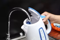 Cách dùng bình siêu tốc an toàn, tiết kiệm điện năng