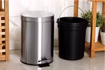 Để thùng rác ở những vị trí này bảo sao mãi không thoát nghèo