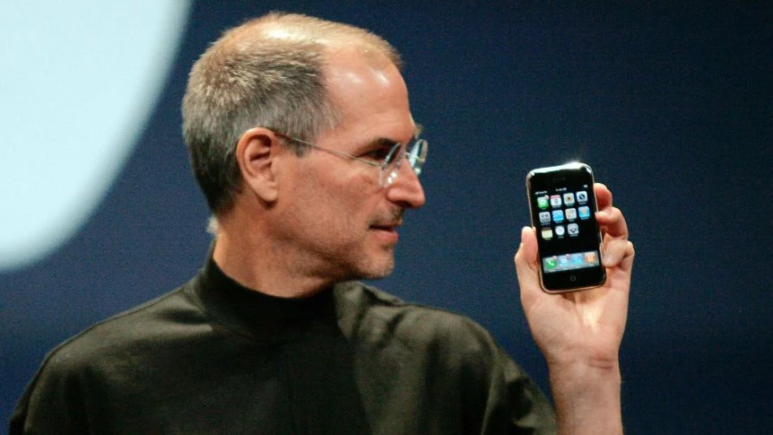 iPhone là thiết bị công nghệ ảnh hưởng lớn nhất thế giới