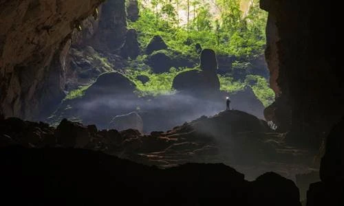Hang Sơn Đoòng lọt top ảnh đáng kinh ngạc nhất năm 2014