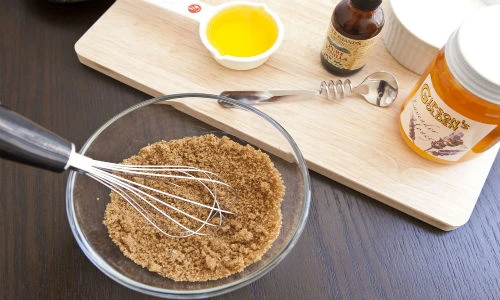 Làm đẹp từ đầu tới chân với đường nâu