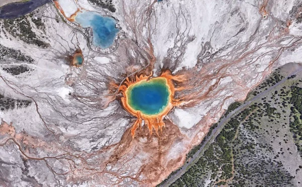 Thế giới kỳ bí qua loạt hình ảnh chụp bởi Google Earth