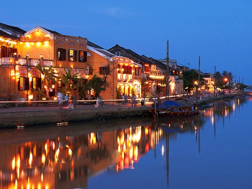 Ngỡ ngàng vẻ đẹp những thành phố “Venice của Châu Á”