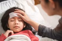Rà soát an toàn thuốc điều trị nhiễm trùng đường hô hấp RSV cho trẻ