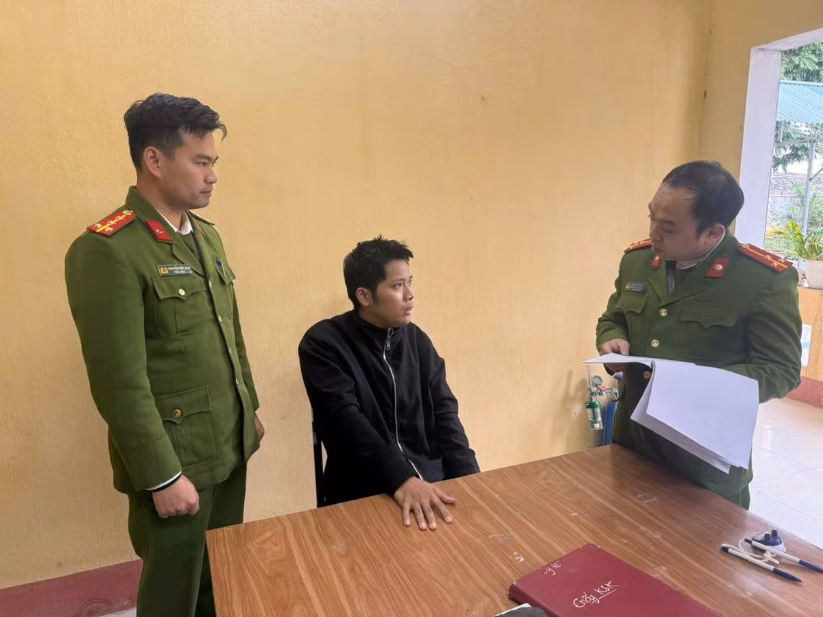 doi-tuong-tran-thanh-doan-tai-co-quan-dieu-tra.jpg
