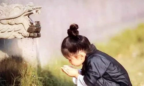 Video: Người ăn ở phúc đức chỉ cần nhìn vẻ mặt là biết