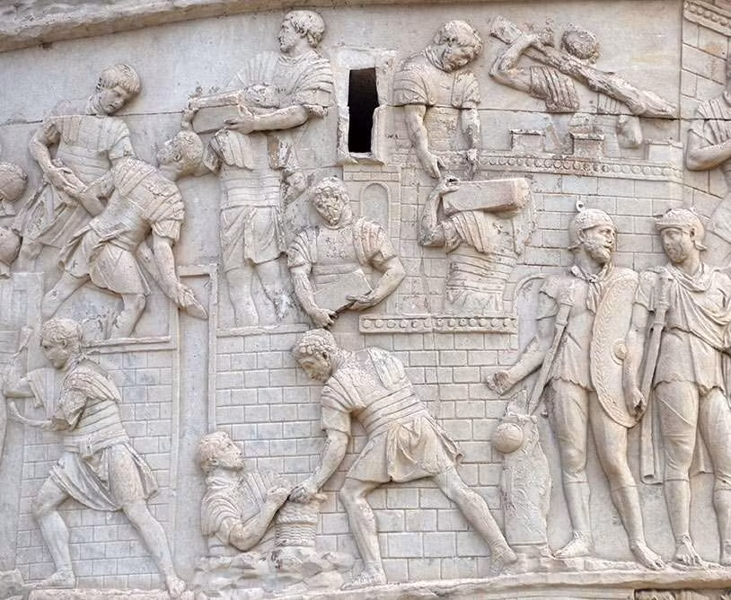 Bức tường Hadrian được đế chế La Mã xây dựng vào đầu thế kỷ thứ 2 sau Công nguyên để bảo vệ tỉnh Britannia của họ khỏi các cuộc tấn công của các bộ lạc từ phía bắc. Ảnh: Carole Raddato/Flickr (Creative Commons CC BY-NC-SA 2.0).