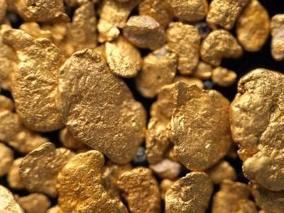 Dựa trên dữ liệu từ công ty tư vấn nghiên cứu Metals Focus, Hội đồng Vàng Thế giới ước tính dự trữ vàng trên Trái Đất lên tới 54.770 tấn trong khi tài nguyên vàng ước tính nặng khoảng 132.110 tấn. Ảnh: Martin Kreutz / Fotolia.