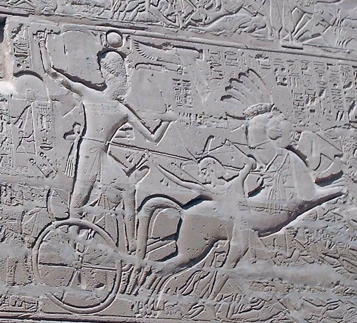 Trong suốt 66 năm trị vì Ai Cập, Ramesses Đại đế đã tiến hành không dưới 15 chiến dịch quân sự, chinh phục các kẻ thù như người Hittite, người Syria, người Libya và người Nubia. Ảnh: thecollector.com.