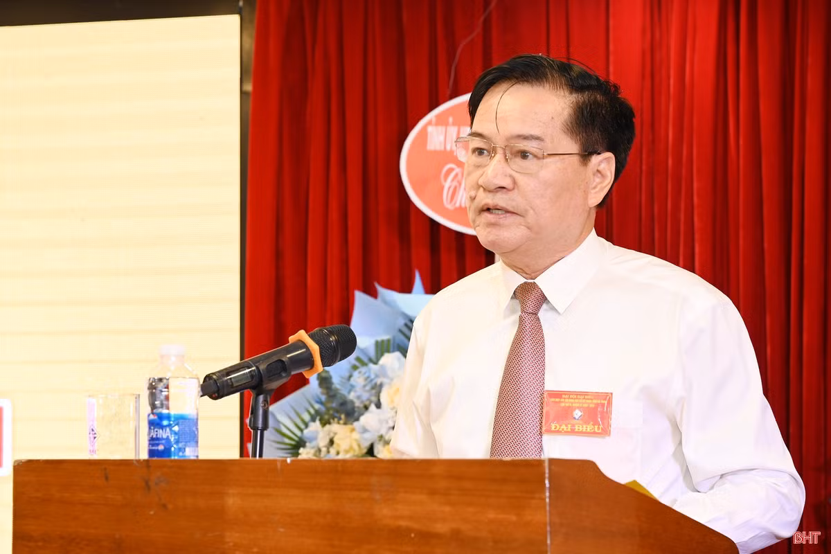 Ông Đỗ Khoa Văn - Chủ tịch Liên hiệp hội nhiệm kỳ 2020 - 2025 khai mạc đại hội.