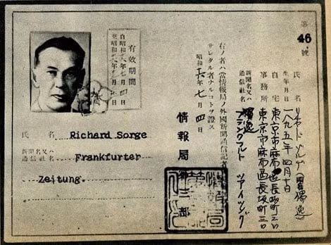Giấy chứng nhận Sorge là tùy viên báo chí Đại sứ quán Đức tại Tokyo.