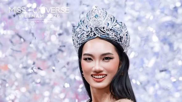 Hoa hậu Quỳnh Anh xin lỗi, nhận bài học về ồn ào tin nhắn