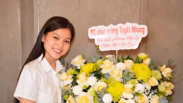 Tuyết Nhung kể về album đặc biệt dành tặng cố ca sĩ Phi Nhung
