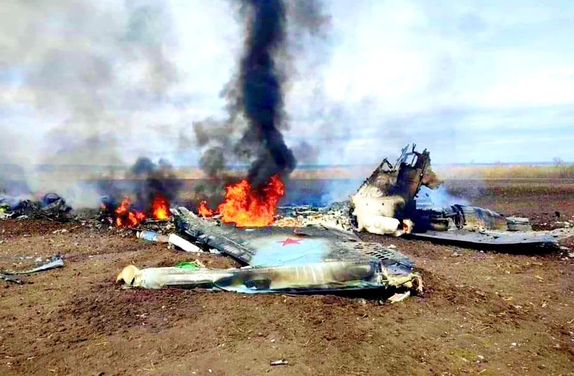 Su-34 của Nga lãnh đòn trước UAV của Ukraine 