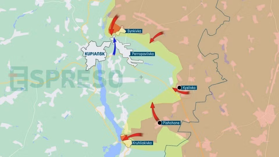 Với vị trí địa lý gần khu vực ngã ba Kharkov-Donetsk-Lugansk và gần biên giới Nga, Ukraine đã biến Kupyansk thành một khu vực phòng thủ kiên cố vững chắc. AFU đã tổ chức khống chế hỏa lực trên các tuyến đường tiếp cận thành phố, bao gồm các huyết mạch chính và các điểm giao cắt qua sông Oskil.