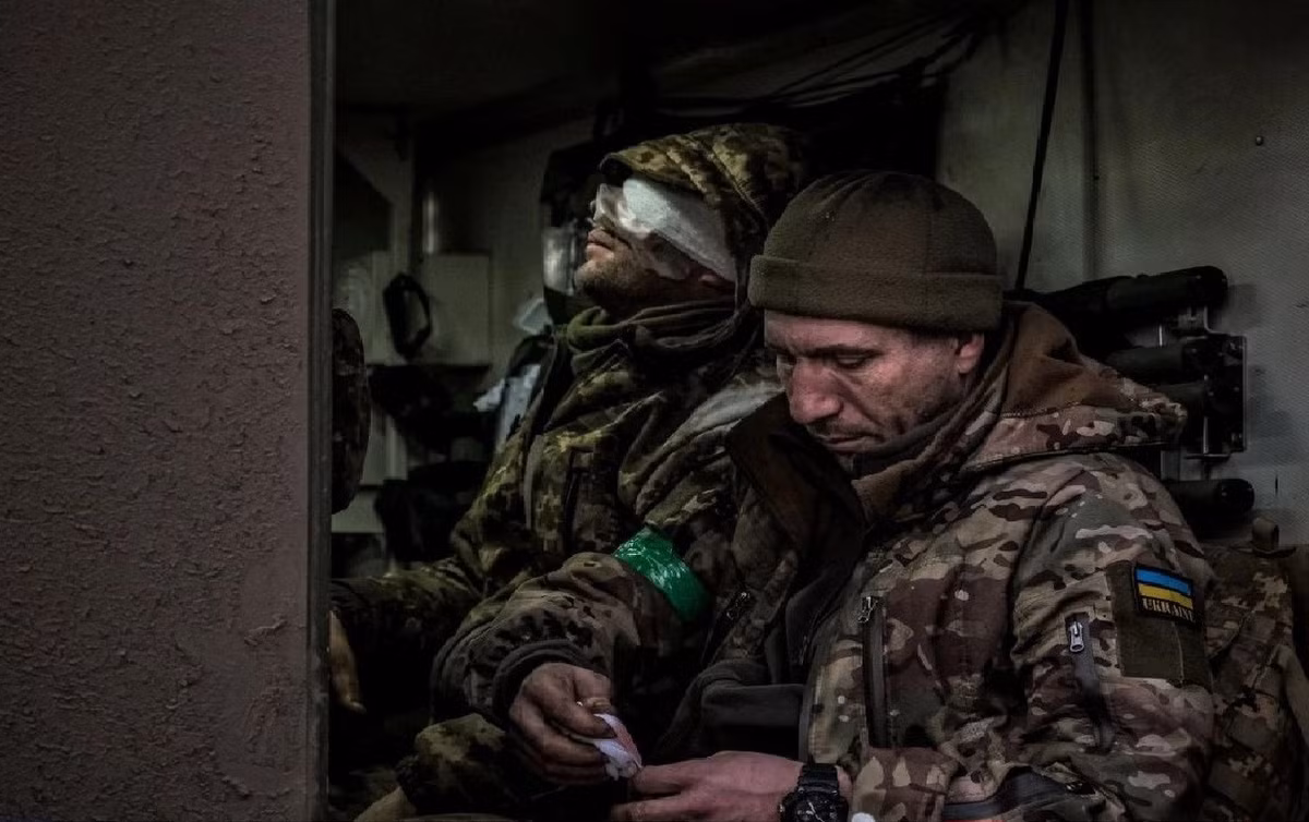 Nếu hai vị trí chiến lược này thất thủ, hệ thống phòng thủ của Ukraine ở Donetsk sẽ phải đối mặt với một cuộc khủng hoảng lớn, và toàn bộ cục diện chiến trường có thể bị thay đổi căn bản.
