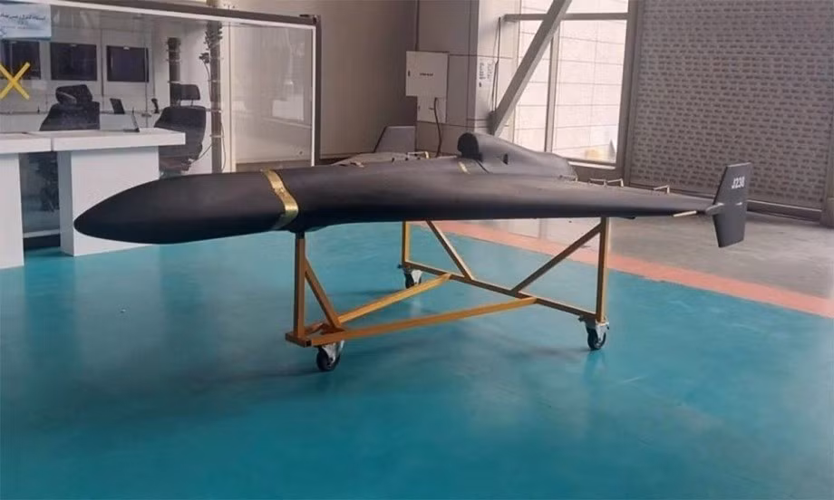 Mỗi chiếc UAV Geran-2 có giá khoảng 10-20 nghìn USD, thấp hơn nhiều lần so với giá của một tên lửa hành trình, đặc biệt là tên lửa đạn đạo. Đồng thời, ngay cả khi tỷ lệ tổn thất UAV cao, thì các cuộc tấn công hàng loạt theo kiểu bầy đàn vẫn có hiệu quả trong khuôn khổ chiến thuật mới.