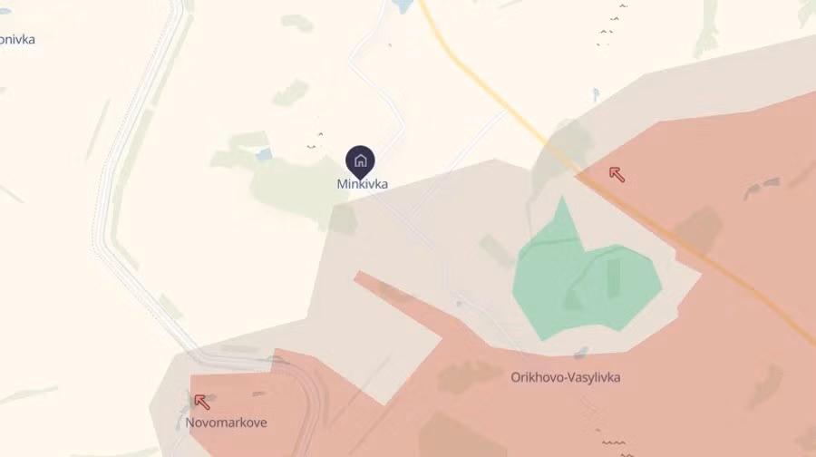 Kênh Muchnoy của Ukraine, cho biết ngôi làng Minkovka thuộc hướng Slavyansk-Kramatorsk, hiện đang được lực lượng Nga sử dụng làm cứ điểm để tập trung lực lượng dự bị. Tại Nikiforovka, phần lớn ngôi làng nằm dưới sự kiểm soát của RFAF, trong khi ở Lipovka, các đơn vị Nga đã đào hào và xây dựng trận địa phòng ngự, dưới sự yểm trợ hỏa lực mạnh.