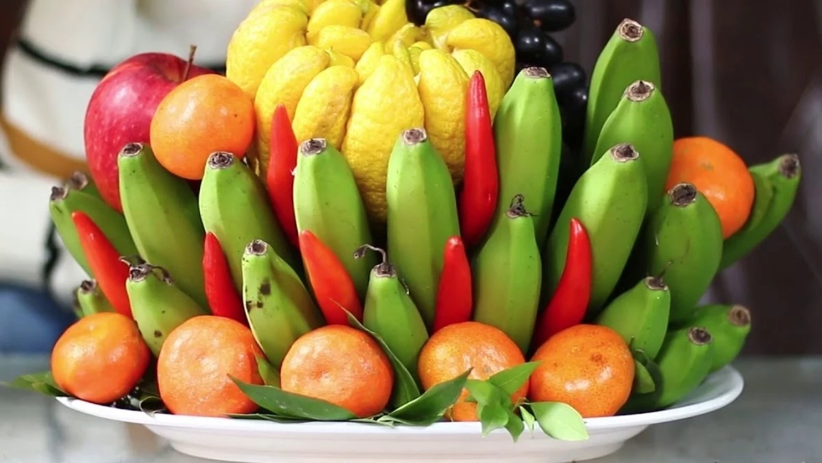 Giàu sang bền vững nhờ 7 loại quả trấn tài trên bàn thờ