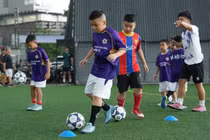 Bầu Hiển mở sân chơi bóng đá cộng đồng cho trẻ em Thủ đô